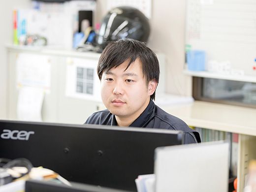 社内SE